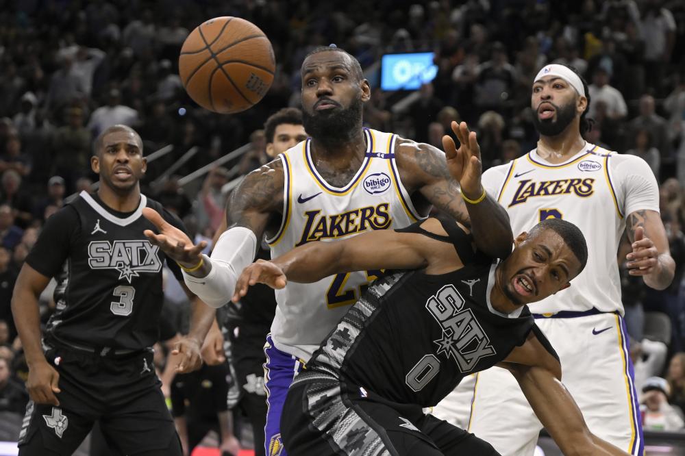 更是英超医 更是英超医